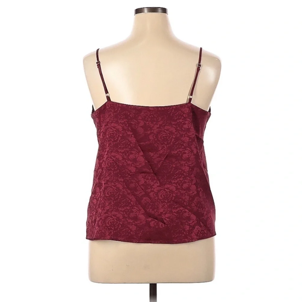 𝅺SOCIALITE embossed tank - Picture 3 of 4